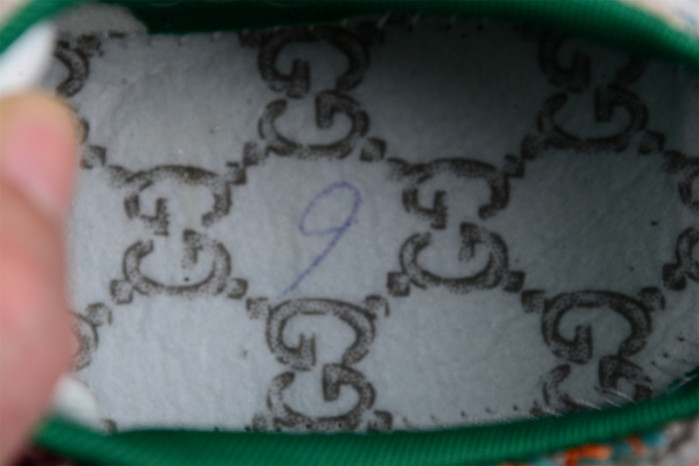 G*u*i* trainer sneaker 80