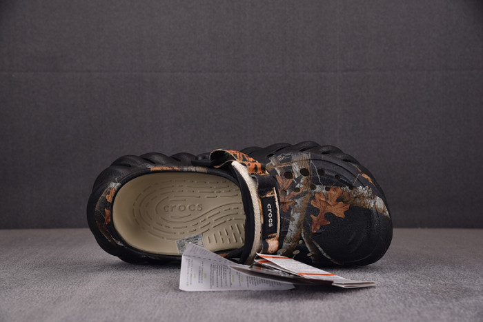 Cr*0*s x salehe bembury c00015