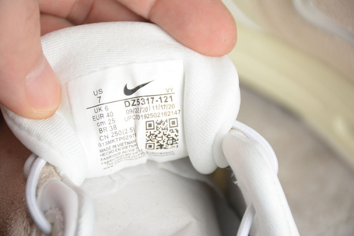 Nike Air Max 1 Premium Hangul Day DZ5317-121