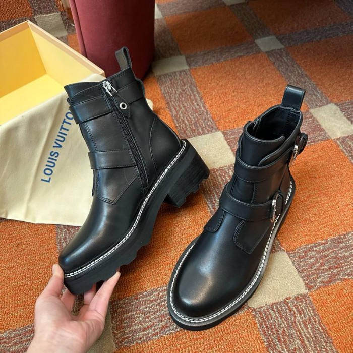 LV BOOTS L000048