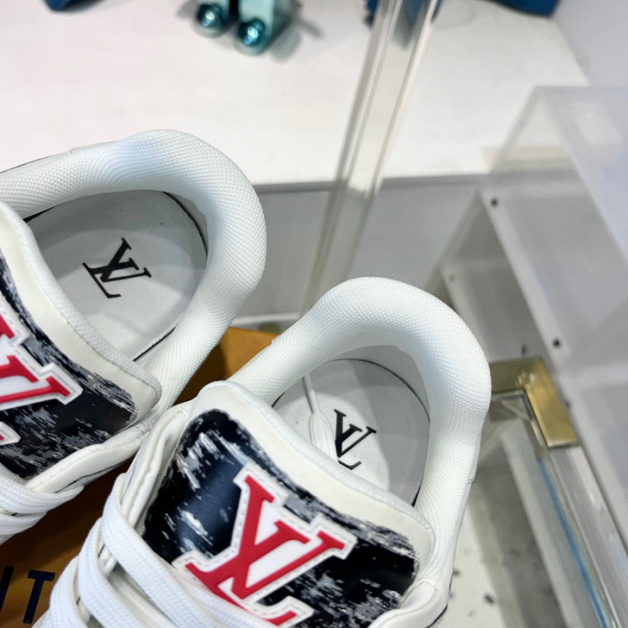 LV SNEAKER LV-000409