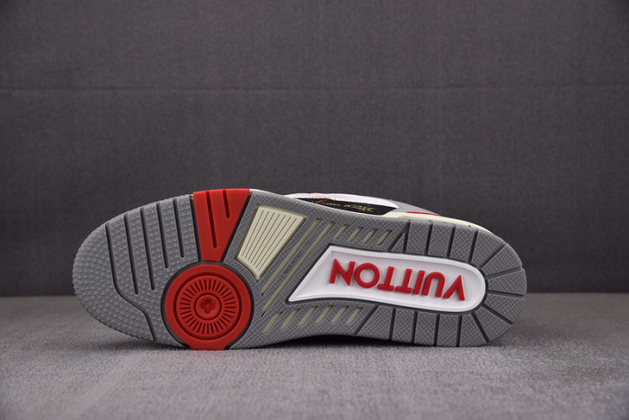 LV SNEAKER LV-000112