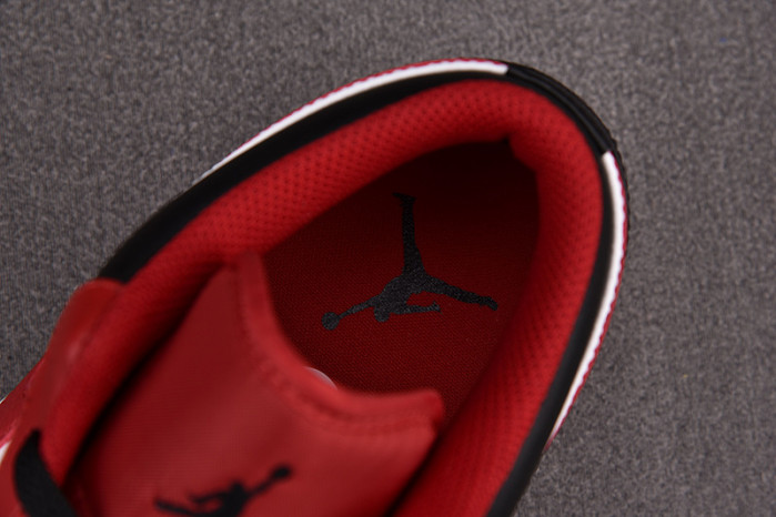 AIR JORDAN 1 LOW FLYEASE “GYM RED” DM1206-163