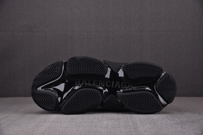 TRIPLES TRAINER SNEAKERS 2000122