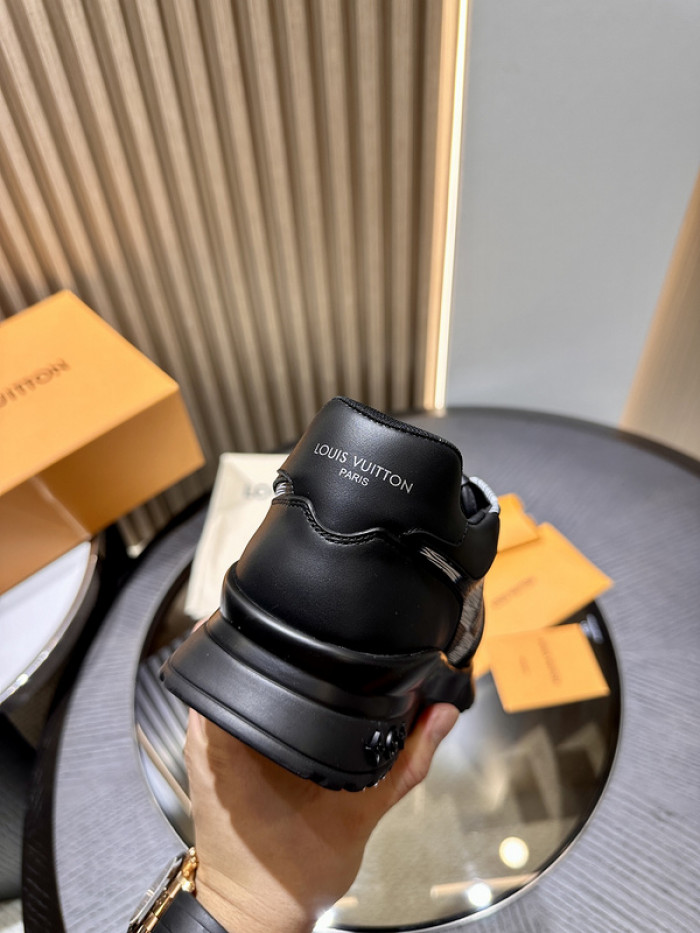 RUN AWAY SNEAKER RAS002