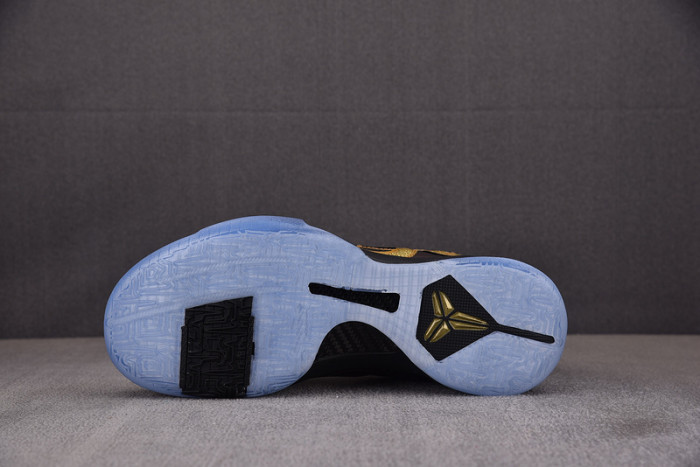 NIKE Zoom Kobe 5 Protro 