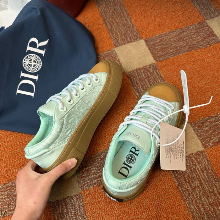 D10r b33 sneakers b330008