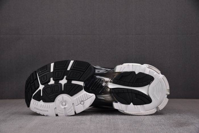 RUNNER SNEAKER RS120