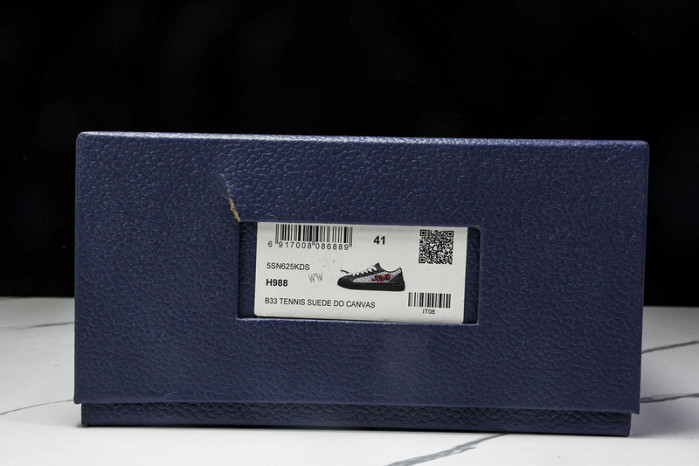 D10r b33 sneakers b330017