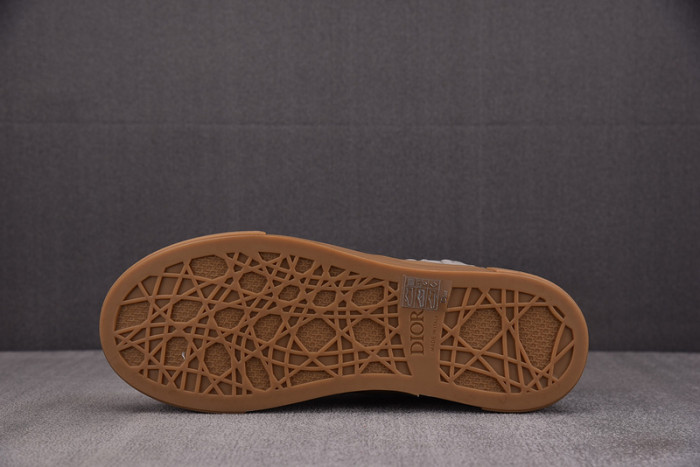 D10r b33 sneakers b330025