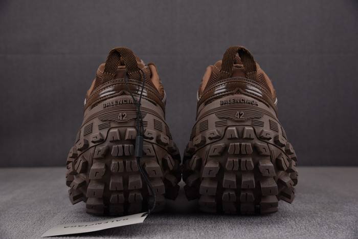 DEFENDER SNEAKER DS008