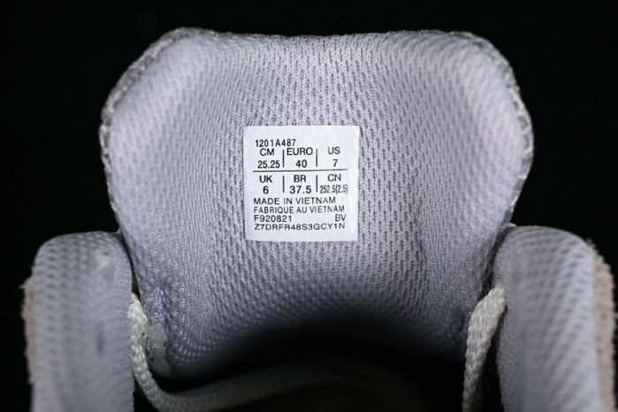 As1cs hal studios x gel 1130 