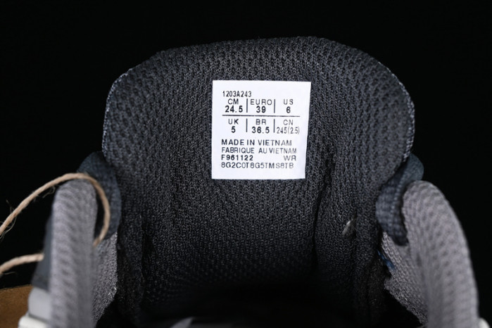 As1cs tiger gel 1090 sneakers 2024a727