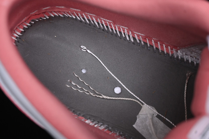 WMNS AIR JORDAN 1 LOW 