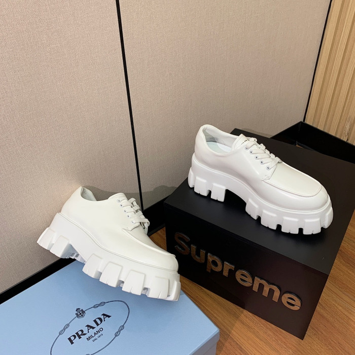 Pra*a boots sneakers