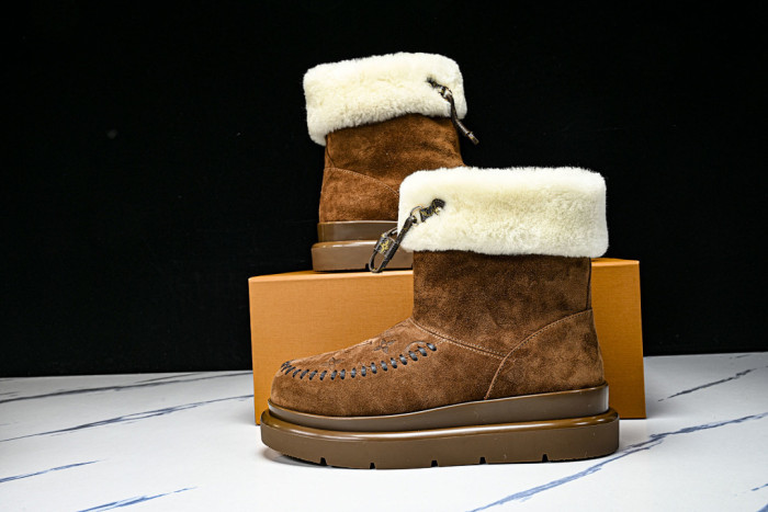 LV BOOTS L000076