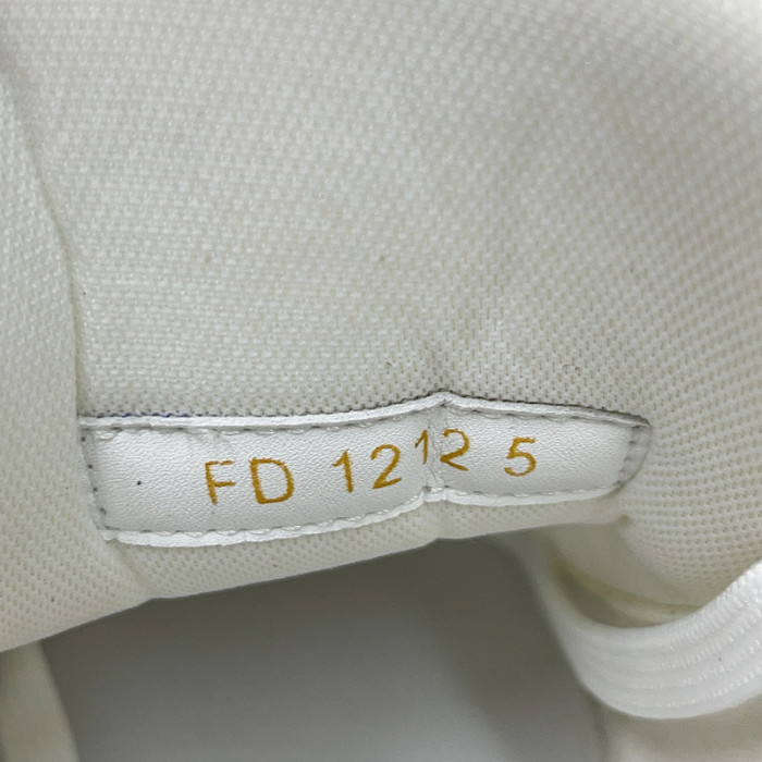 l**is V*t*n trainer sneaker lv-000072