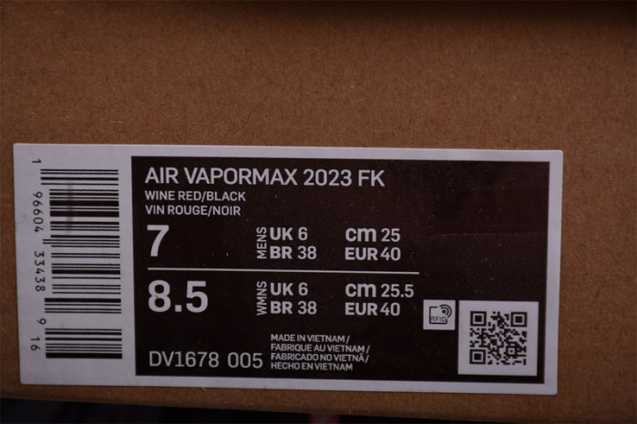 NIKE VAPORMAX 2023 FLYKNIT 