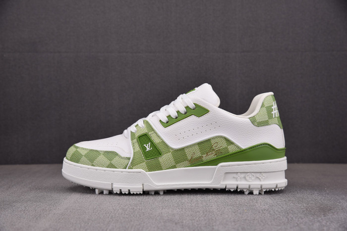 LV SNEAKER LV-000532