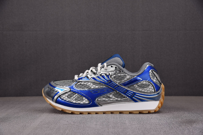 b0tt*ga Ven*ta orbit sneaker bv002