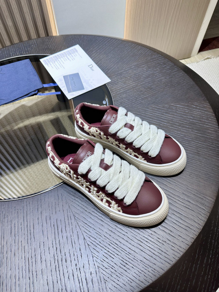 D10r b33 sneakers b330004