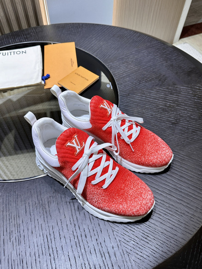 LV SNEAKER LV-000611