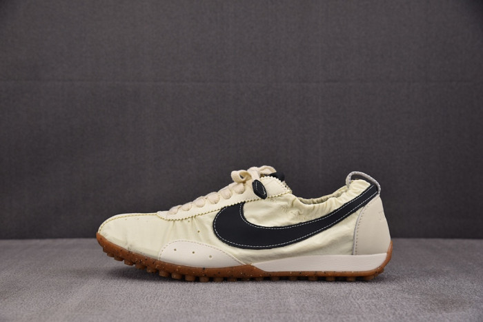 Jacquemus x Nike Moon Shoe SP Alabaster HV8547-700