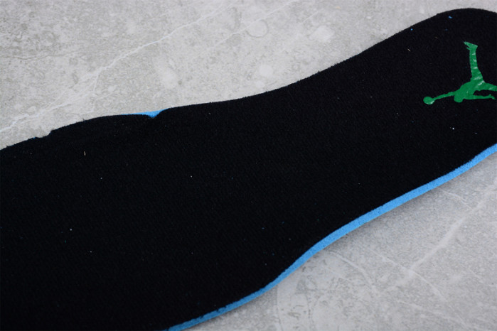 Air Jordan 1 Low 553558-129