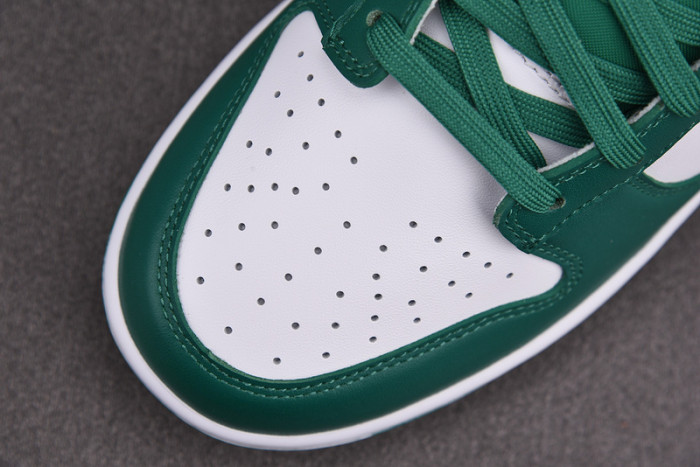 Nike Dunk Low WMNS Green Paisley DH4401-102