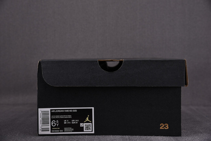 Air Jordan 1 Mid SE GS 