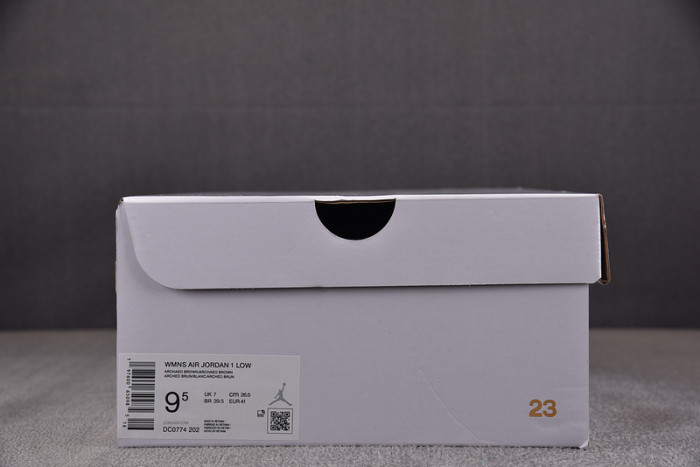 Wmns Air Jordan 1 Low 