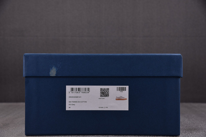 D10r b33 sneakers b330025