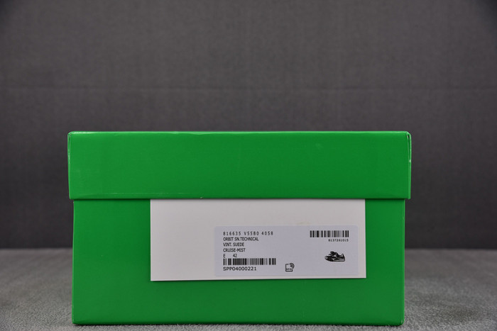 b0tt*ga Ven*ta orbit sneaker bv012