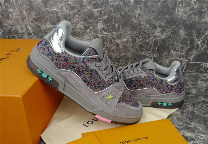 LV SNEAKER LV-000280