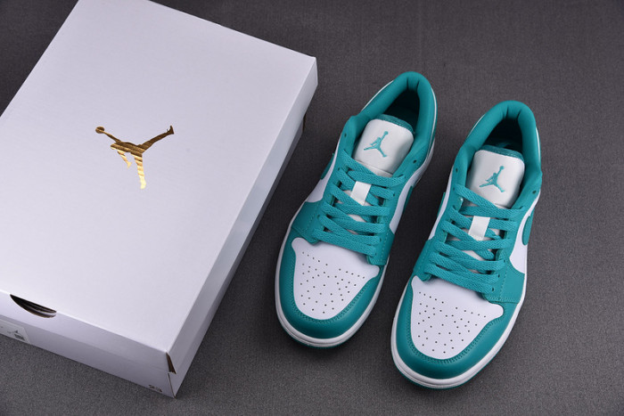 Air Jordan 1 Low DC0774-132
