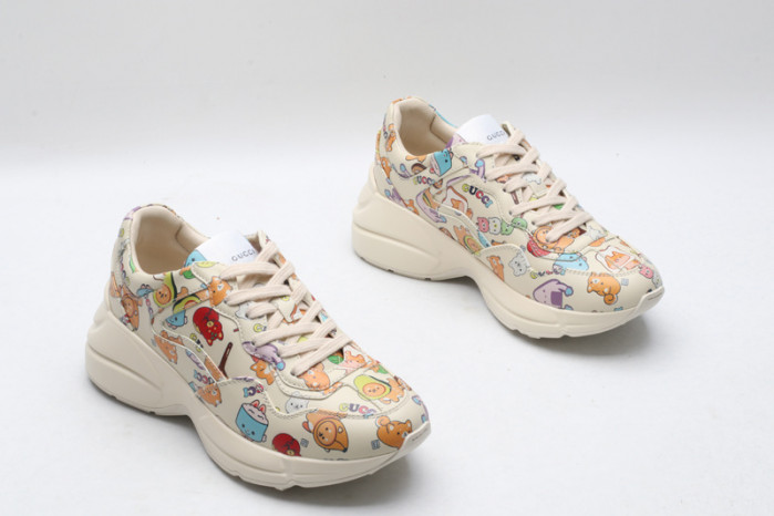 G*u*i* trainer sneaker41