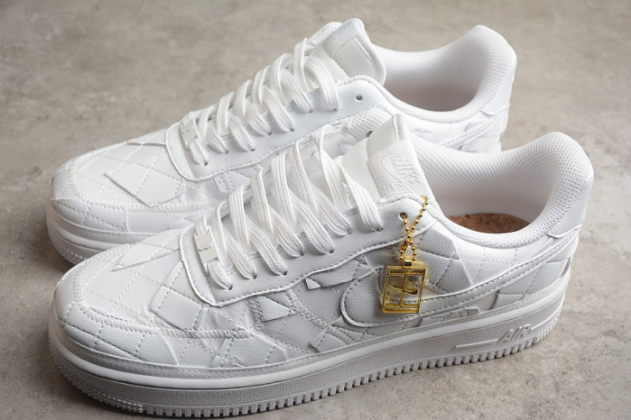 NIKE AIR FORCE 1 LOW SP BILLIE EILISH TRIPLE WHITE DZ3674-100