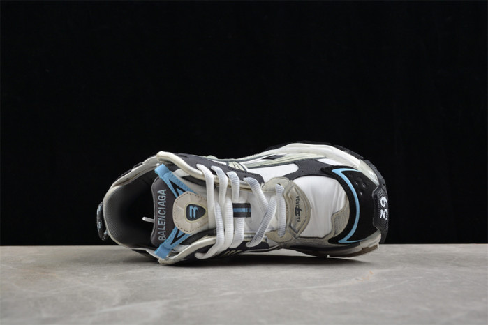 RUNNER SNEAKER RS107