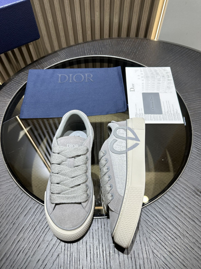 D10r b33 sneakers b330006