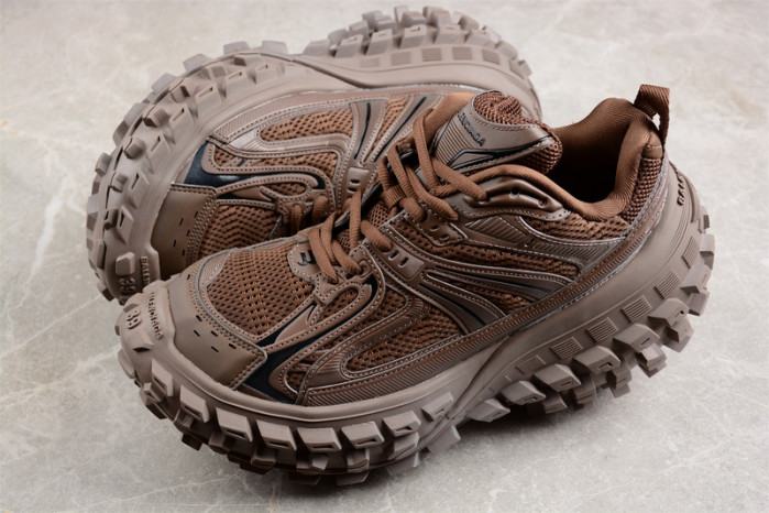 DEFENDER SNEAKER DS025