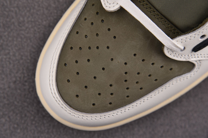 Travis Scott x Air Jordan 1 Low OG DM7866-200