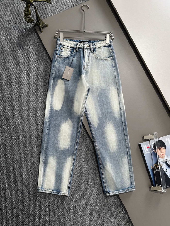 Balenciag**a CLOTHES BAC00031