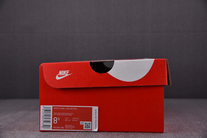 Nike Dunk Low Retro Miami Hurricanes DD1391-300