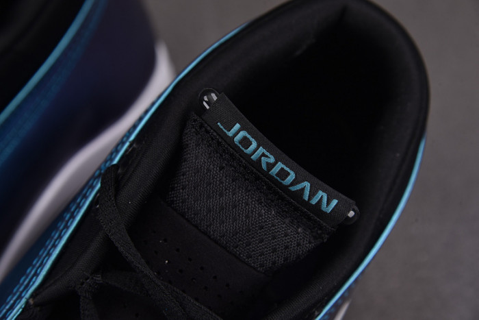 AIR JORDAN 14 LOW LOVE LETTER DH4121-300