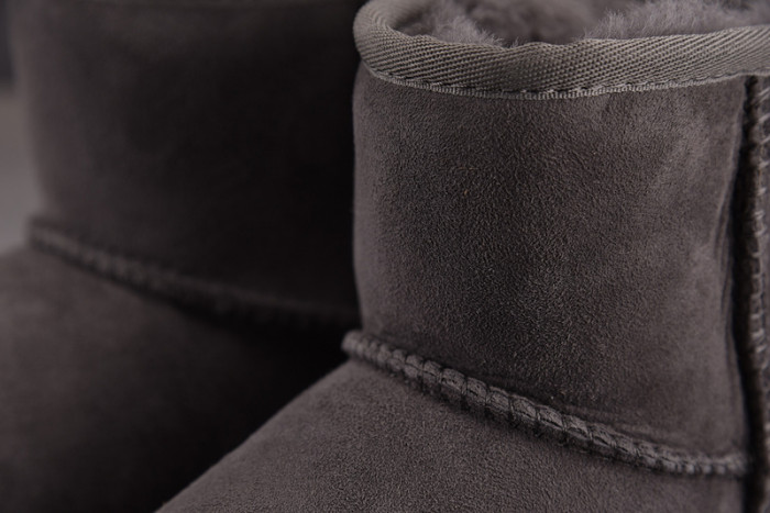 UGG Classic Mini II Boot