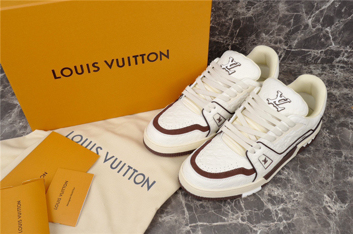 LV SNEAKER LV-000149