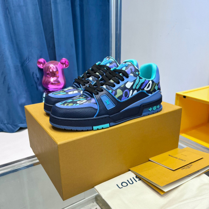 LV SNEAKER LV-000400