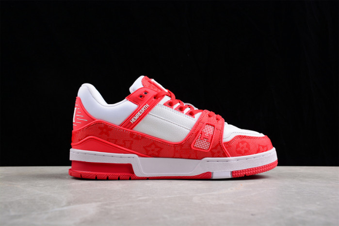 LV TRAINER SNEAKER LV-000550