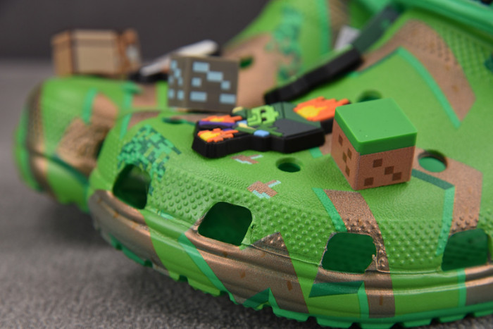 Cr0c5 scandal c00044