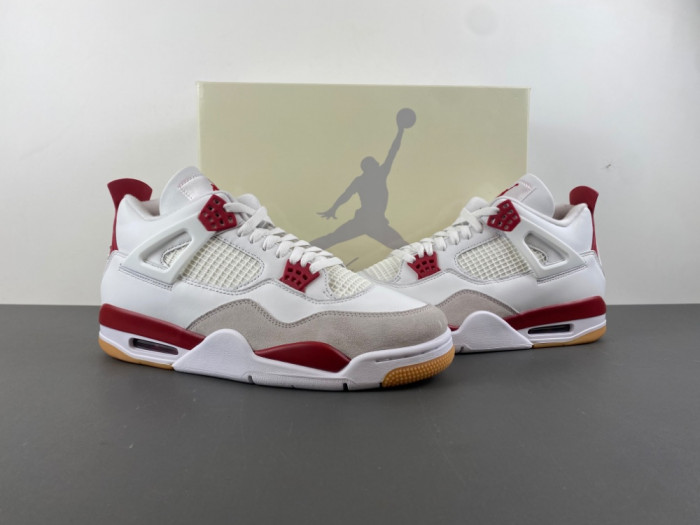 Nike SB x Air Jordan 4 Retro SP 